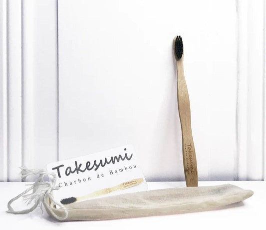 Takesumi -- Brosse à dents médium en bambou infusé au charbon de bambou